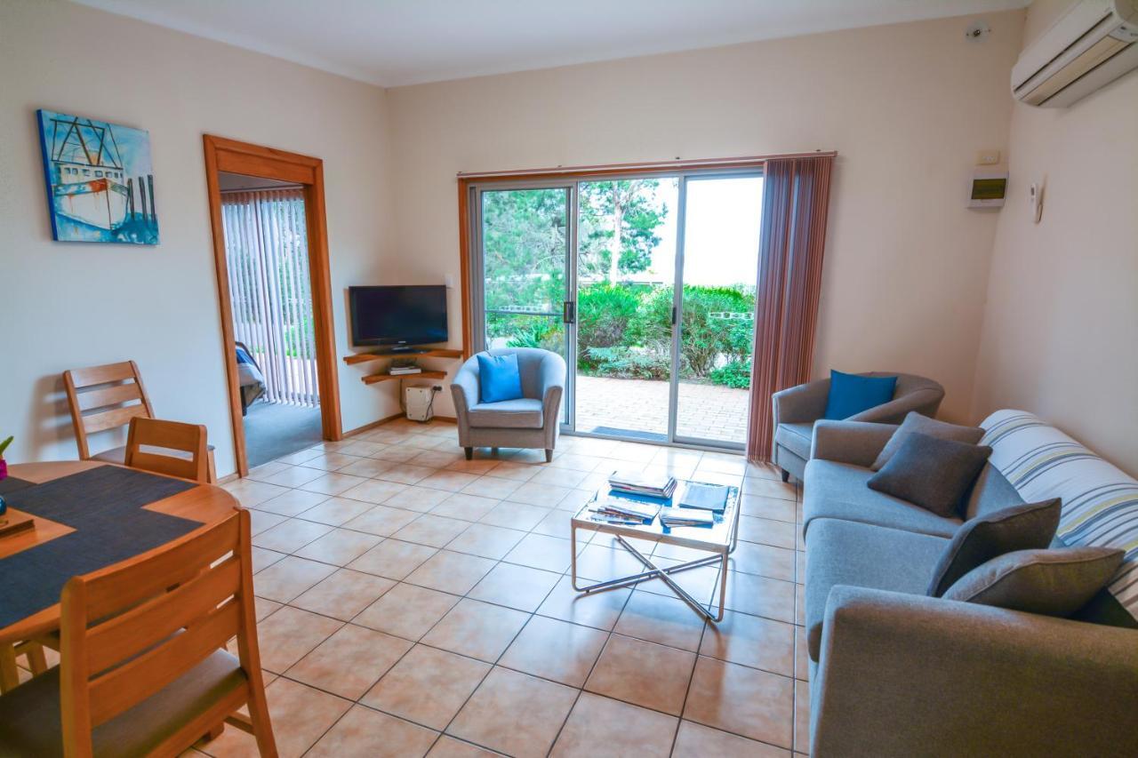 Quarantine Bay Beach Cottages Eden Exterior foto