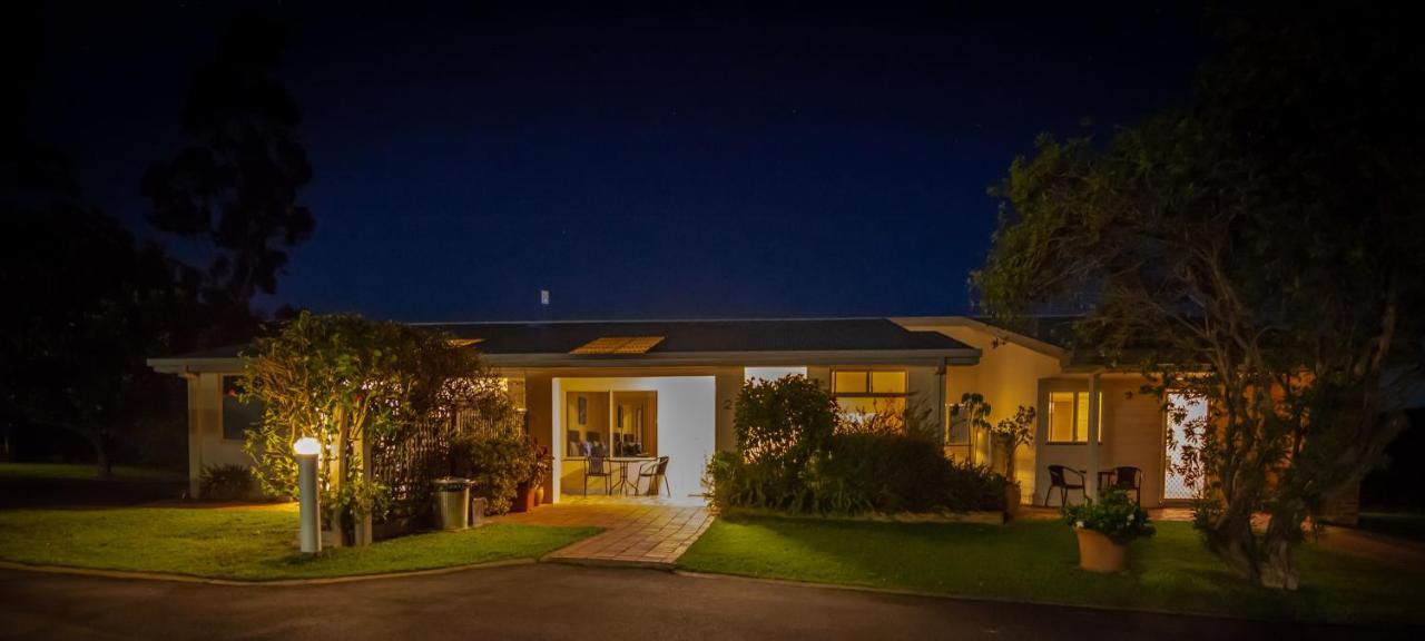 Quarantine Bay Beach Cottages Eden Exterior foto